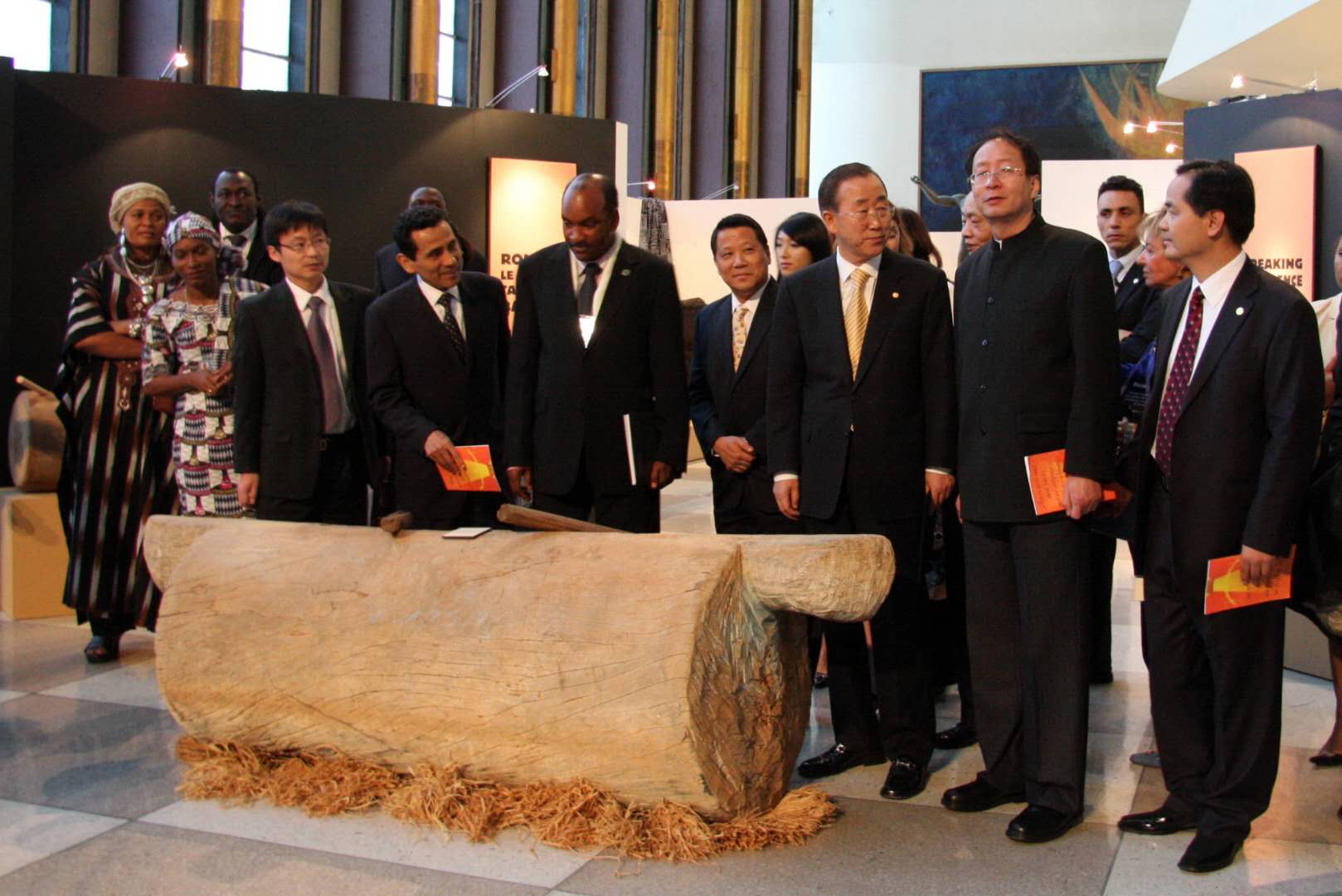 黄枢（右2）在国际传播中医在联合国受到潘基文（右3）亲自接见.jpg